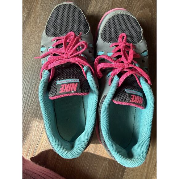 Nike Dual Fusion Run 2 Y5.5 Women’s 7 EU 38 Running Shoes Gray/Blue Hiking - Picture 6 of 7